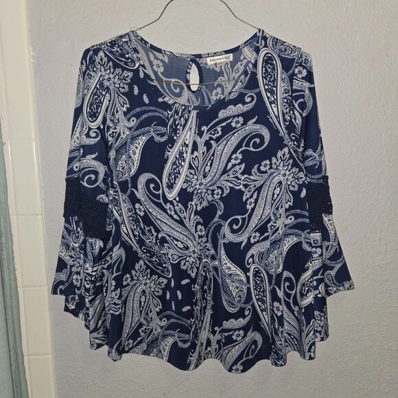 Roommates Tops - Women’s Long Sleeve Crochet Top By Roommates, Size XL, Navy Paisley Print